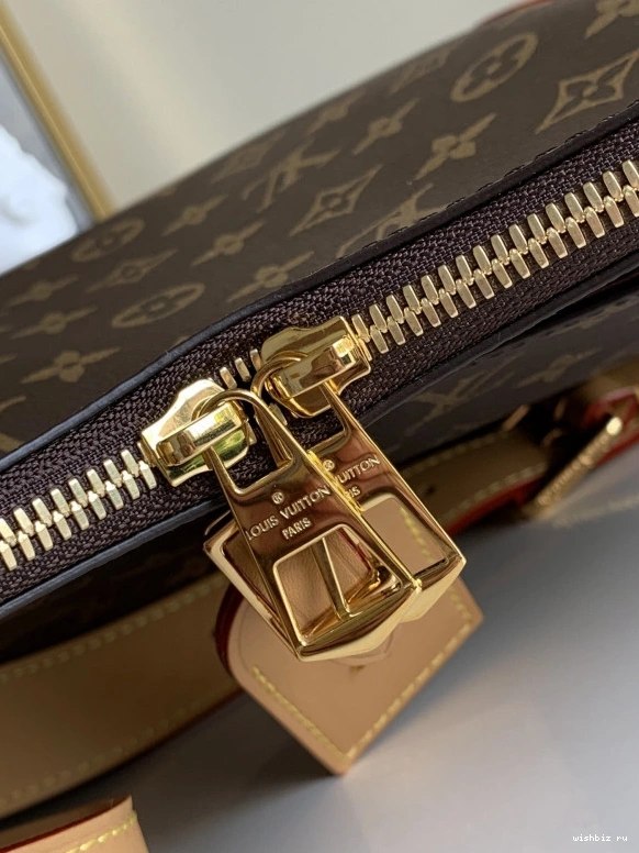 WIS MM ODÉON VUITTON LOUIS 0925
